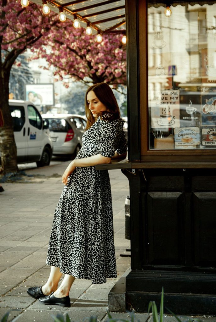 Affordable Autumn Midi Dresses for Office Polish