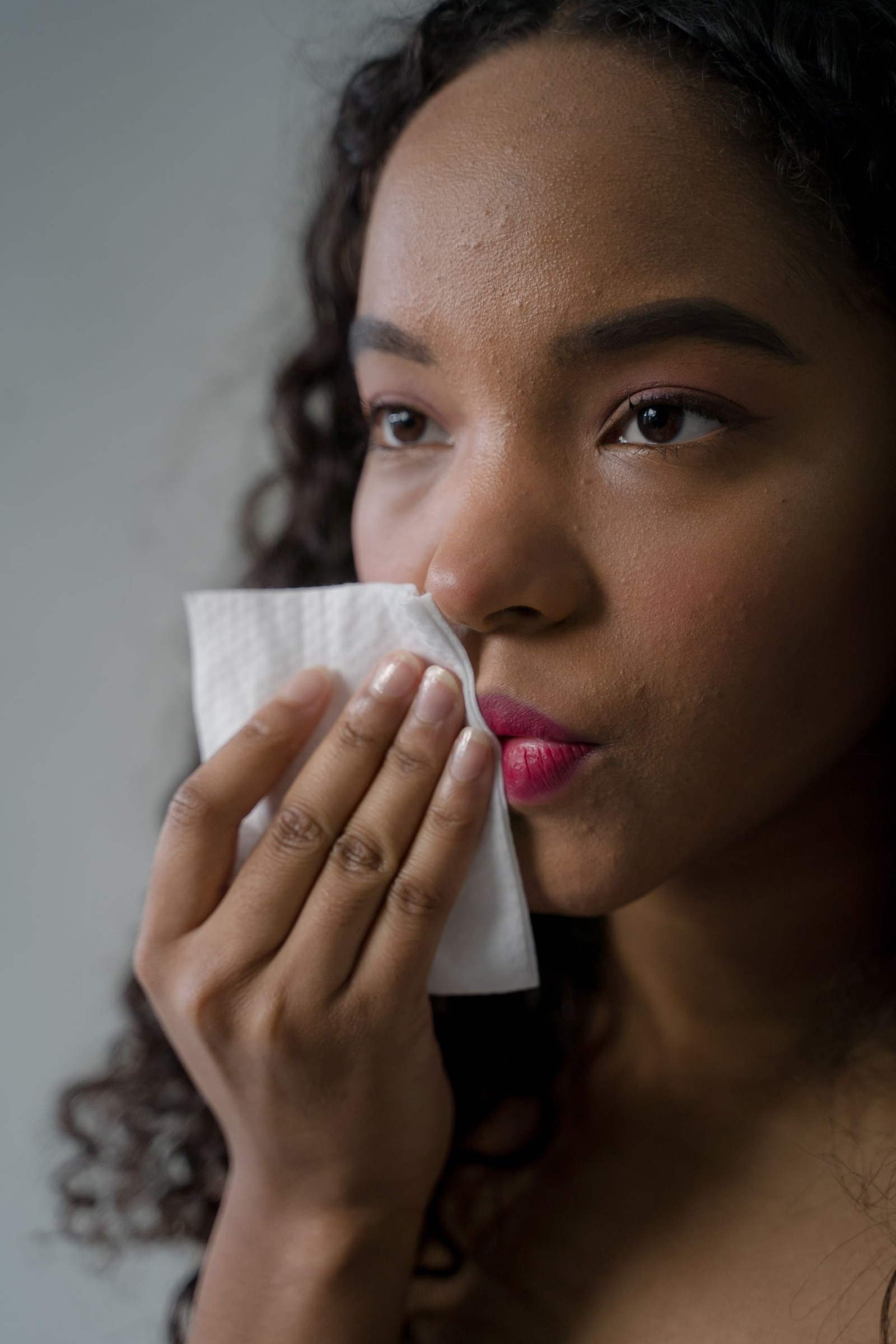 Remove Long-Wear Lip Color Without Smearing It Across Your Face